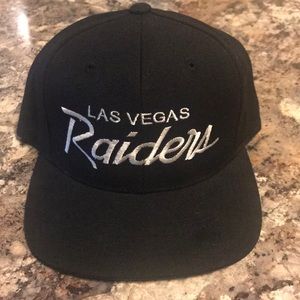 Las Vegas Raiders Hat. Classic Vintage Style